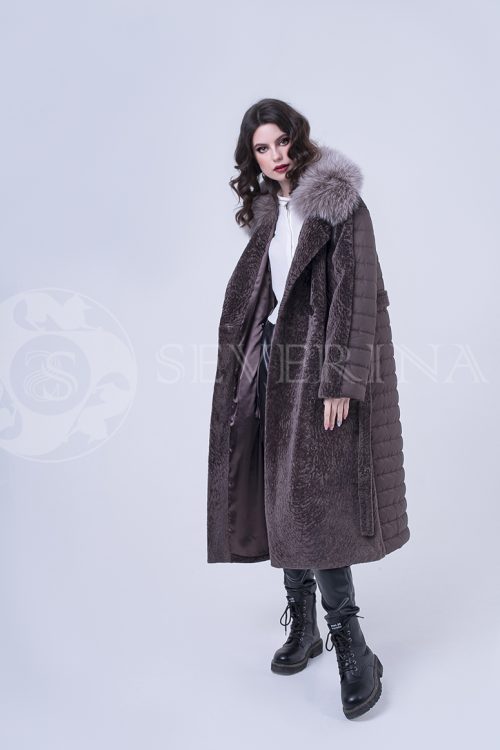 doletskiy 2093 500x750 - Пальто чёрного цвета с инкрустацией цветным мехом норки П-020