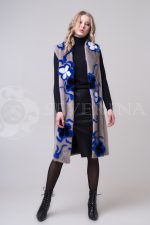 palto mokko norka sinie cvety 4 150x225 - Пальто-жилет с инкрустацией цветным мехом норки П-018-1