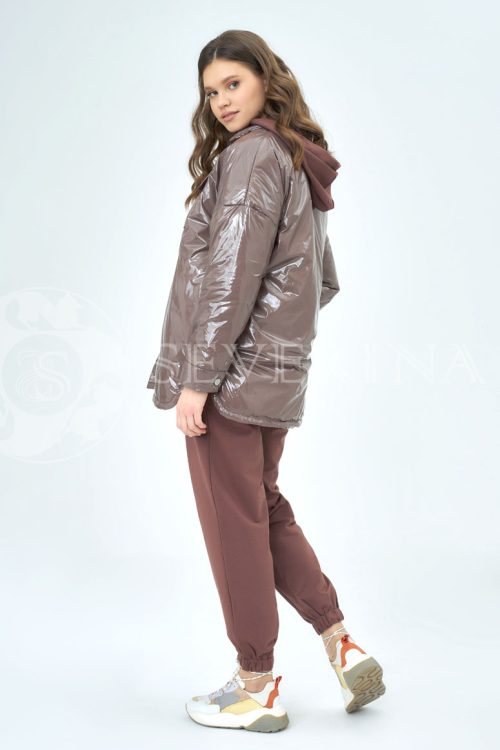 karamel lake 500x750 - Куртка-рубашка из утепленной плащевки лаке цвета шоколад ЯВ-101