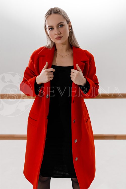 palto krasnoe 500x750 - Пальто ярко-красного цвета П-070