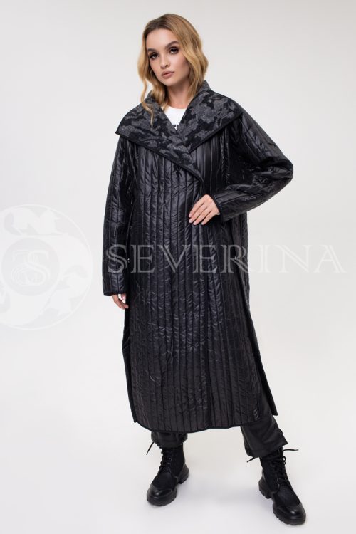 palto stezhka chernoe kamufljazh 500x750 - Пальто стёганое с камуфляжной изнанкой П-087
