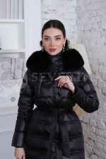 puhovik chernyj 2 150x225 - Пальто утепленное-пуховик с отделкой мехом песца черного цвета 1-0181