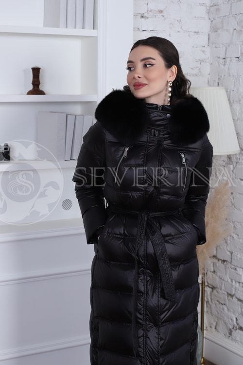 puhovik chernyj 4 500x750 - Пальто утепленное-пуховик с отделкой мехом песца черного цвета