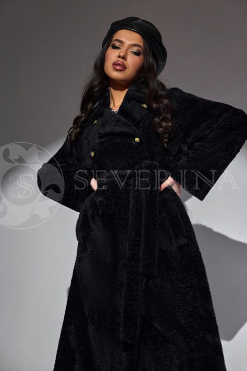 palto chernoe vorsovaja tkan 4 500x750 - Пальто-тренч черного цвета из ворсовой ткани