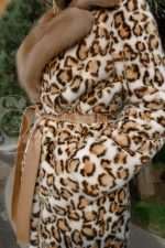 shuba leopardovaja sobol 7 150x225 - Шуба из меха норки с леопардовым принтом и отделкой мехом соболя